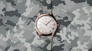 The 18k red gold fake watches have brown straps.